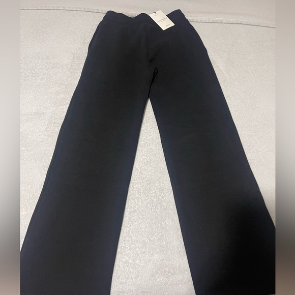 Aritzia Black Pants - Picture 3 of 5